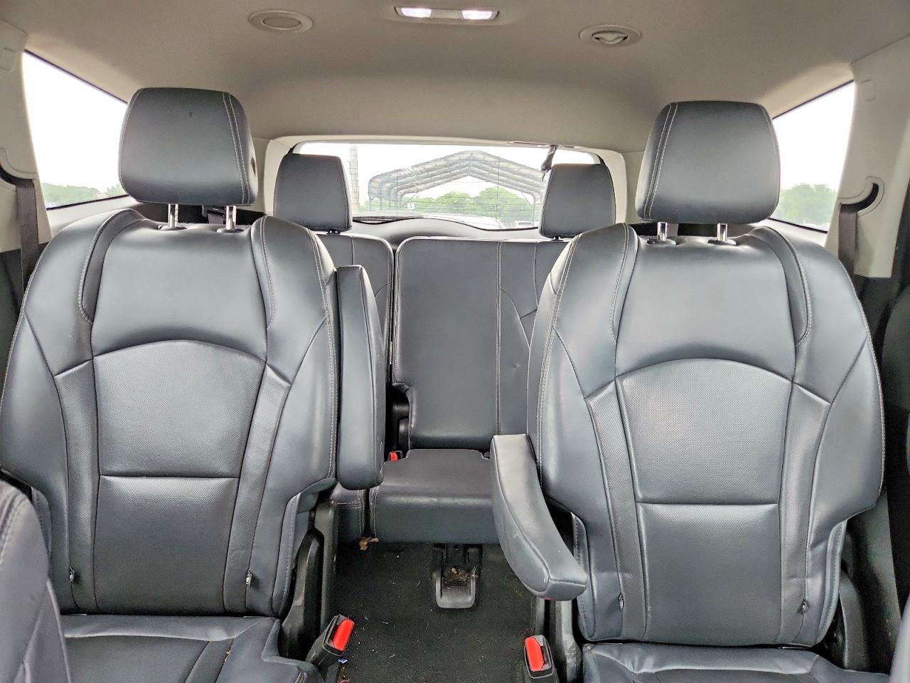 Buick Enclave Essence
