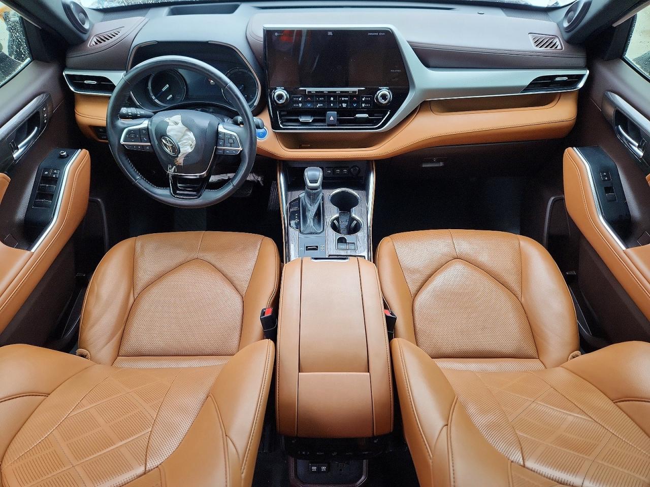 Toyota Highlander Hybrid Platinum