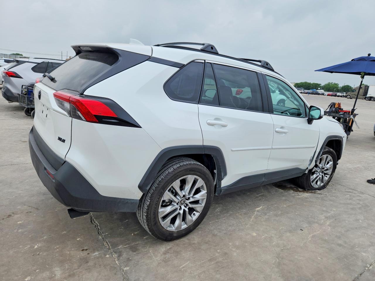 Toyota RAV4 Xle Premium