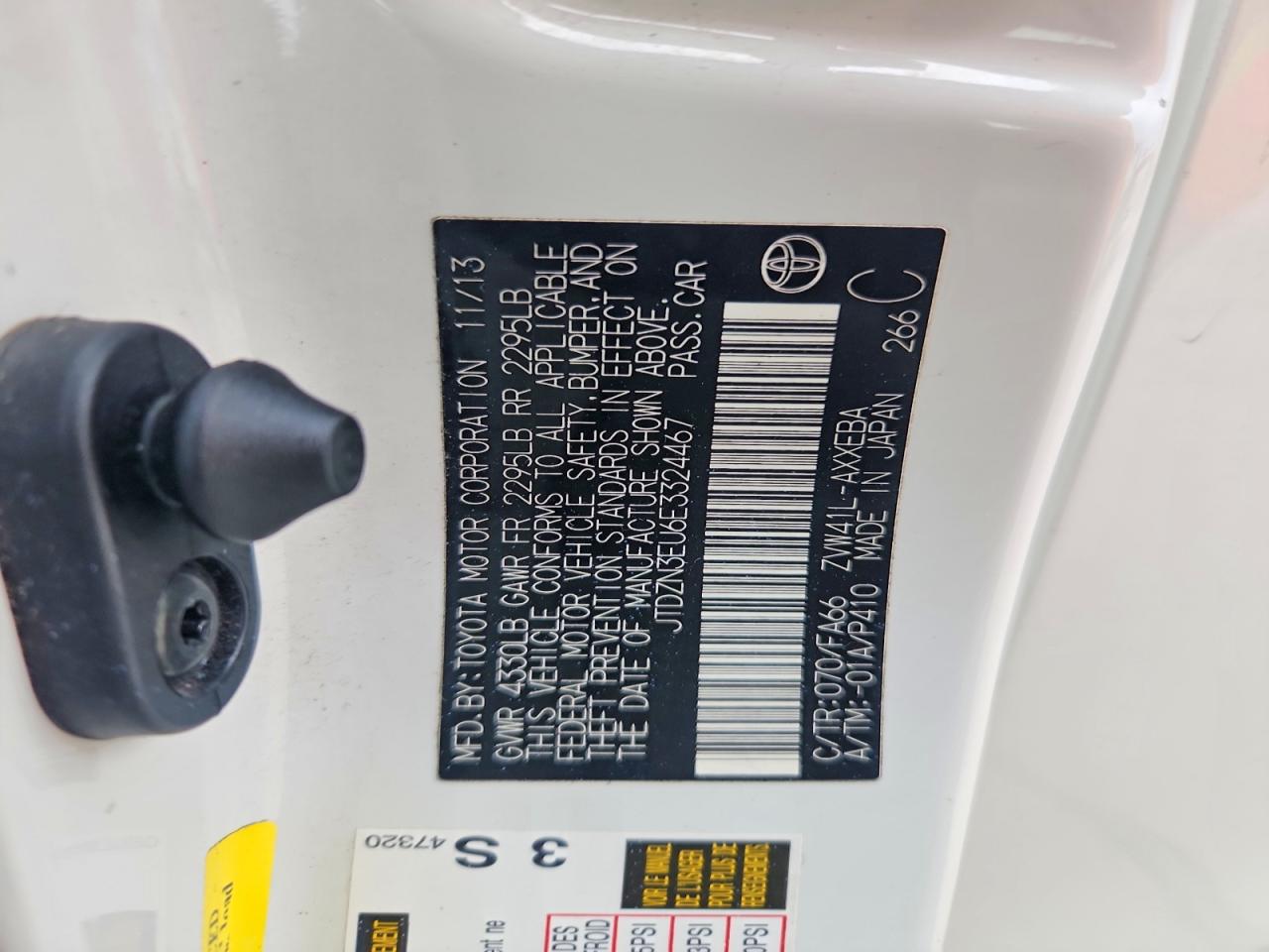 Toyota Prius v Three