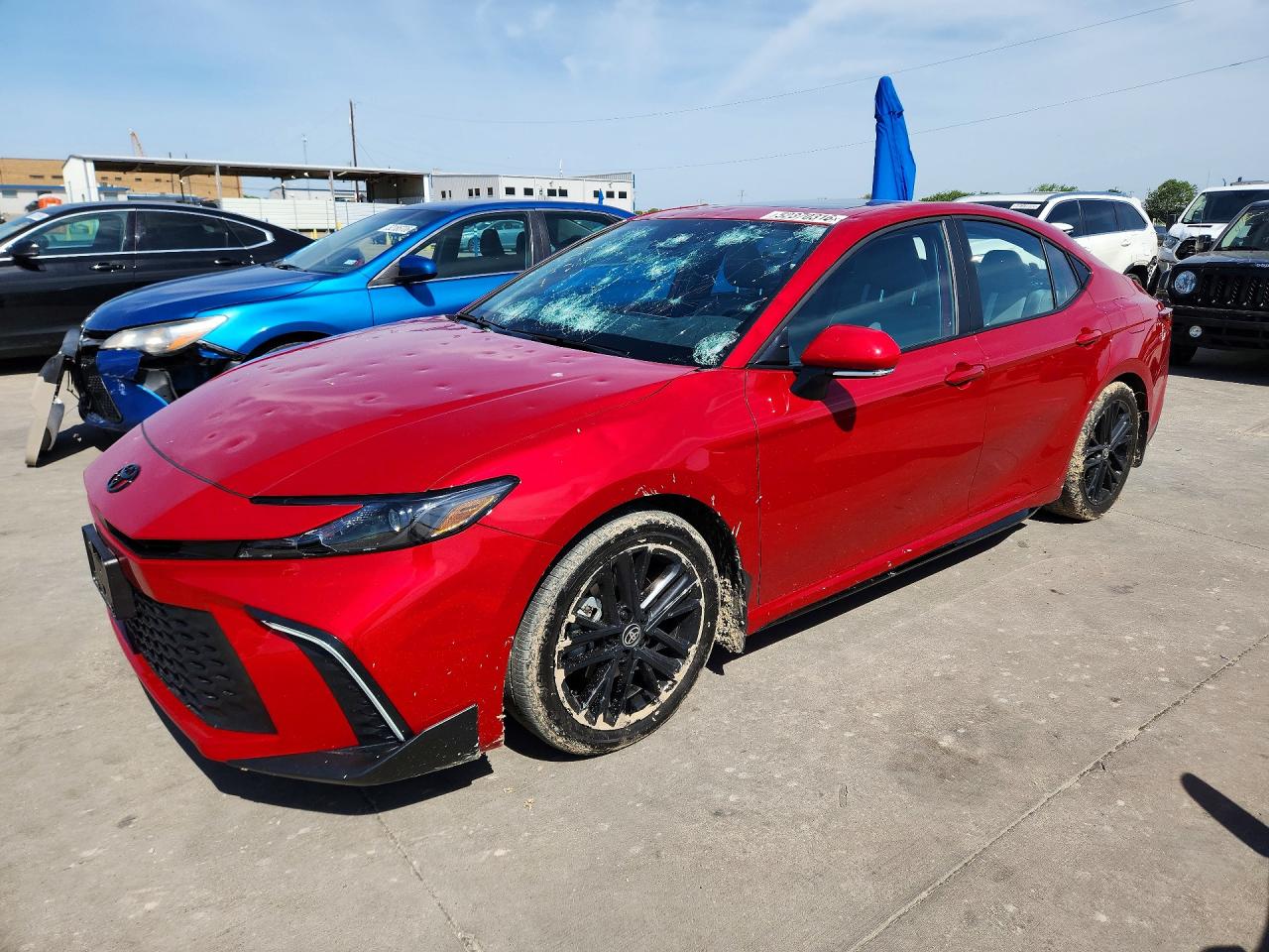 Salvage Toyota Camry Image