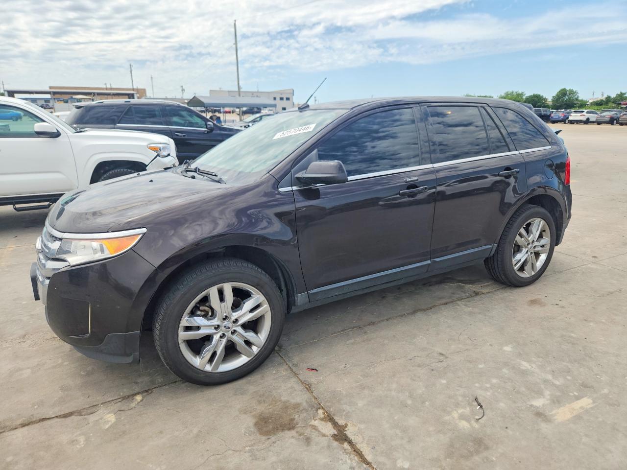 Salvage Ford Edge Image