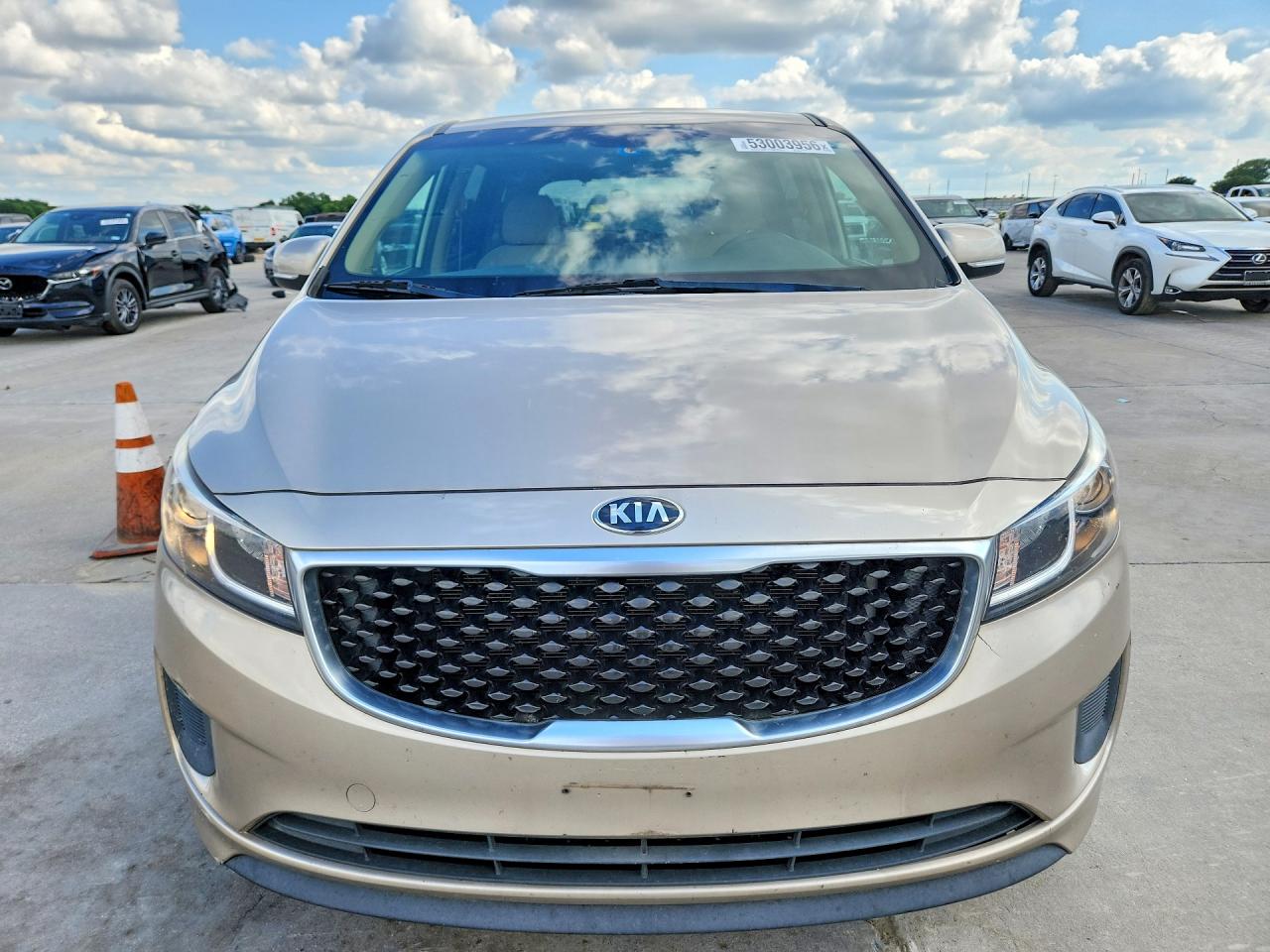 Kia Sedona Lx