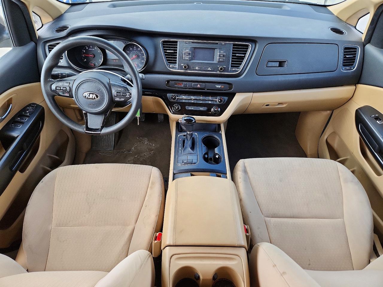 Kia Sedona Lx
