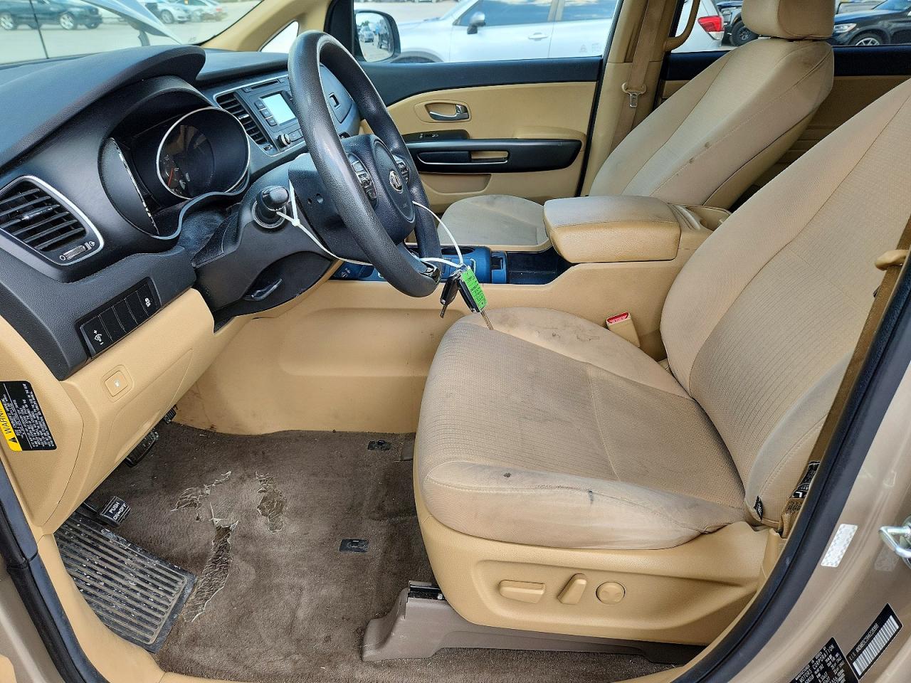 Kia Sedona Lx