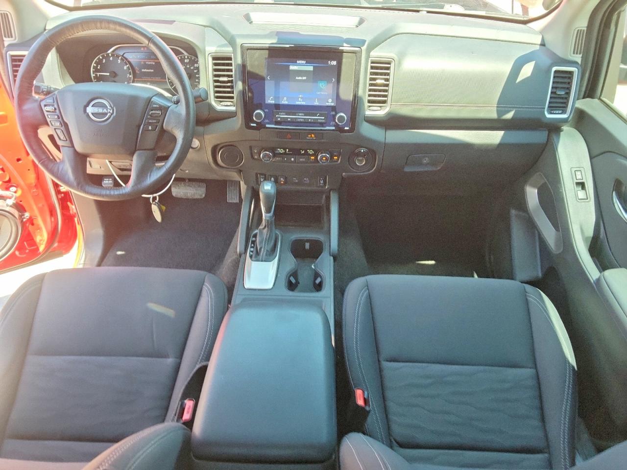 Nissan Frontier Sv