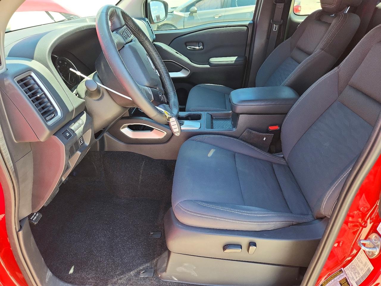 Nissan Frontier Sv