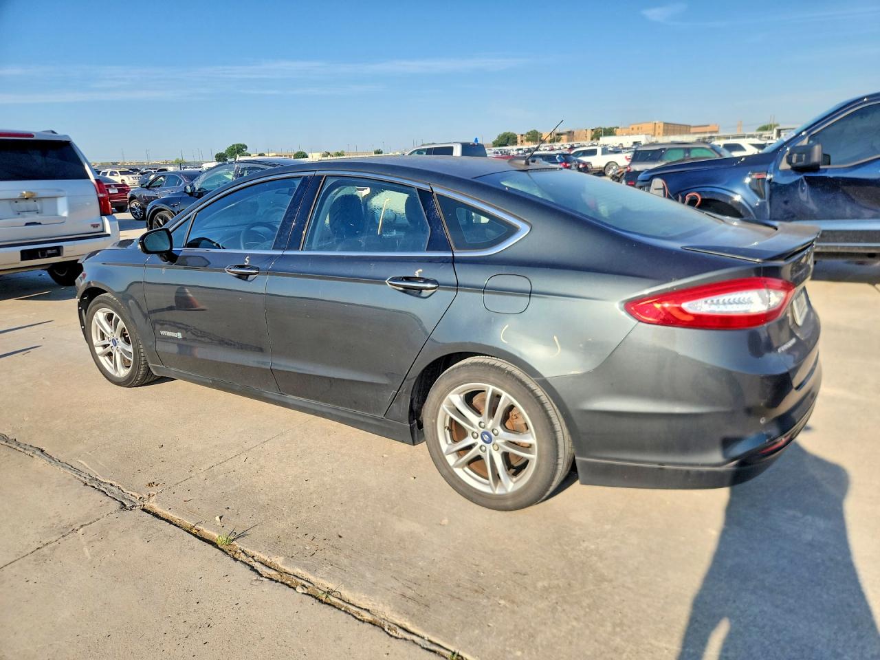 Ford Fusion Titanium Hev