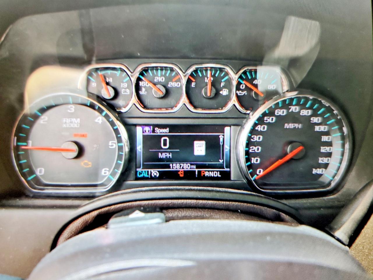 Chevrolet Suburban C1500 Lt