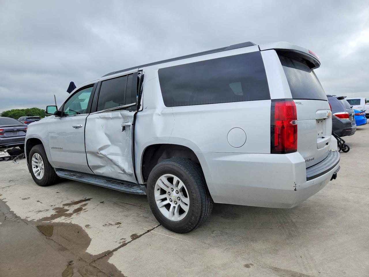 Chevrolet Suburban C1500 Lt