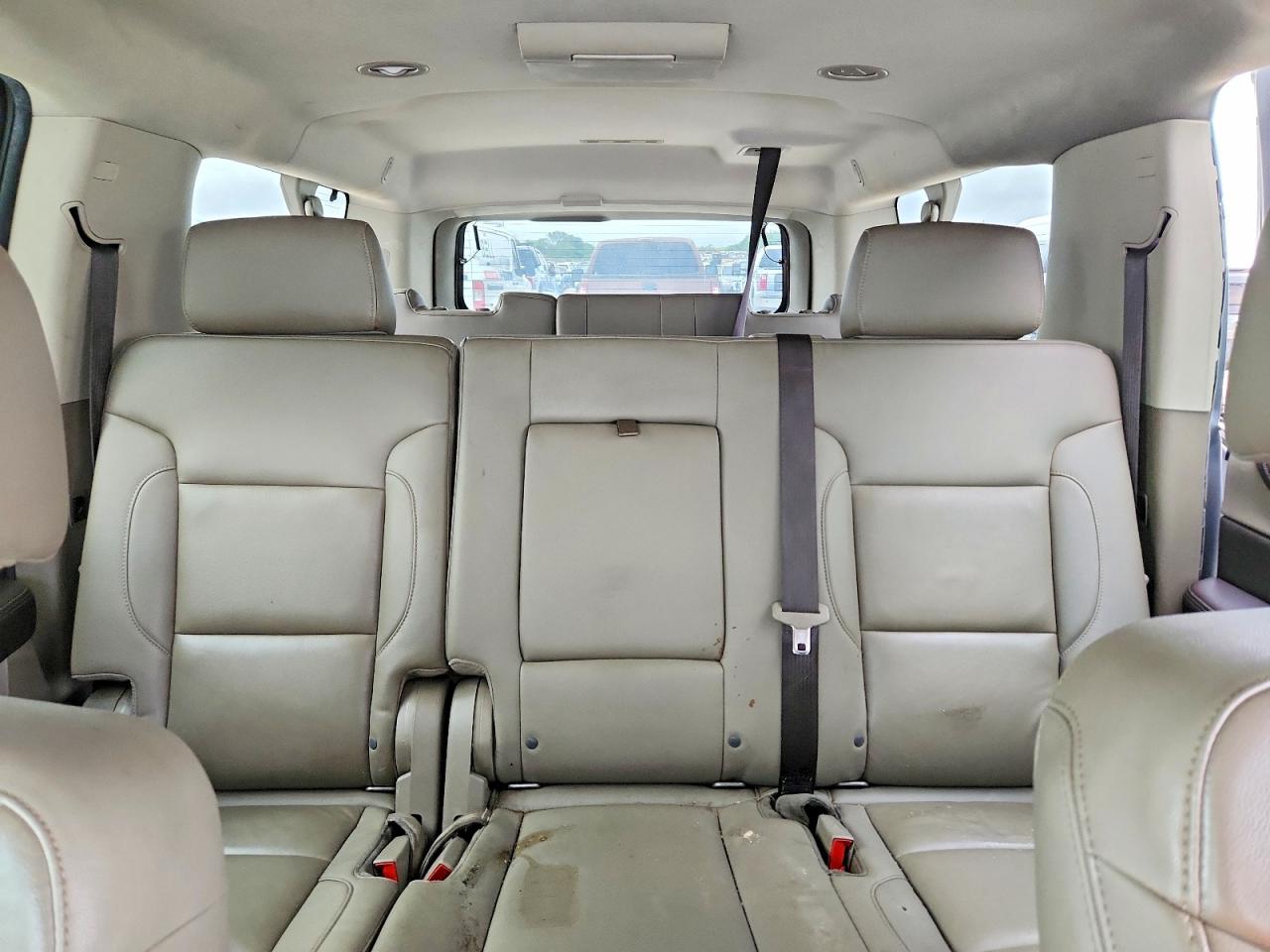 Chevrolet Suburban C1500 Lt