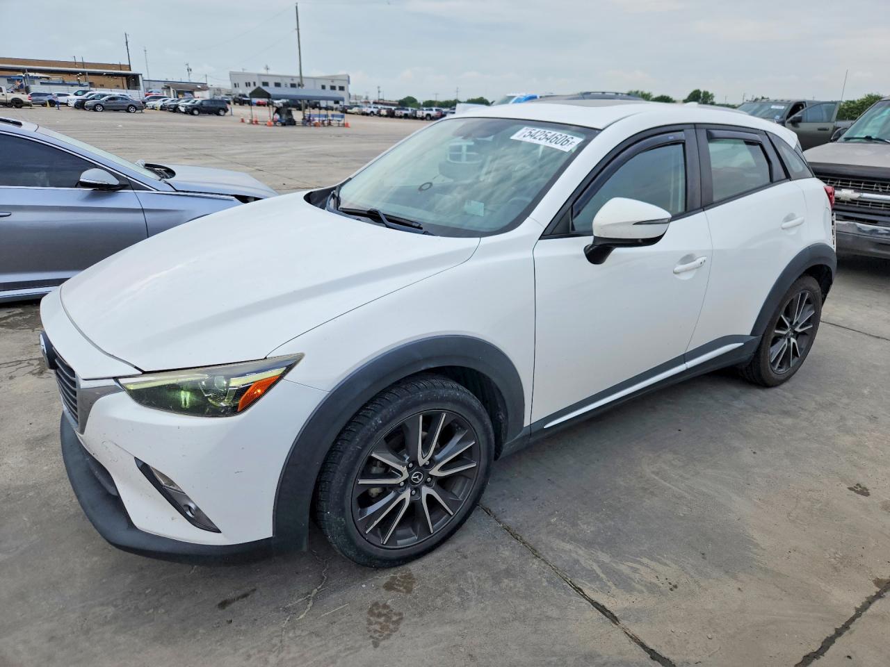Salvage Mazda Cx Image