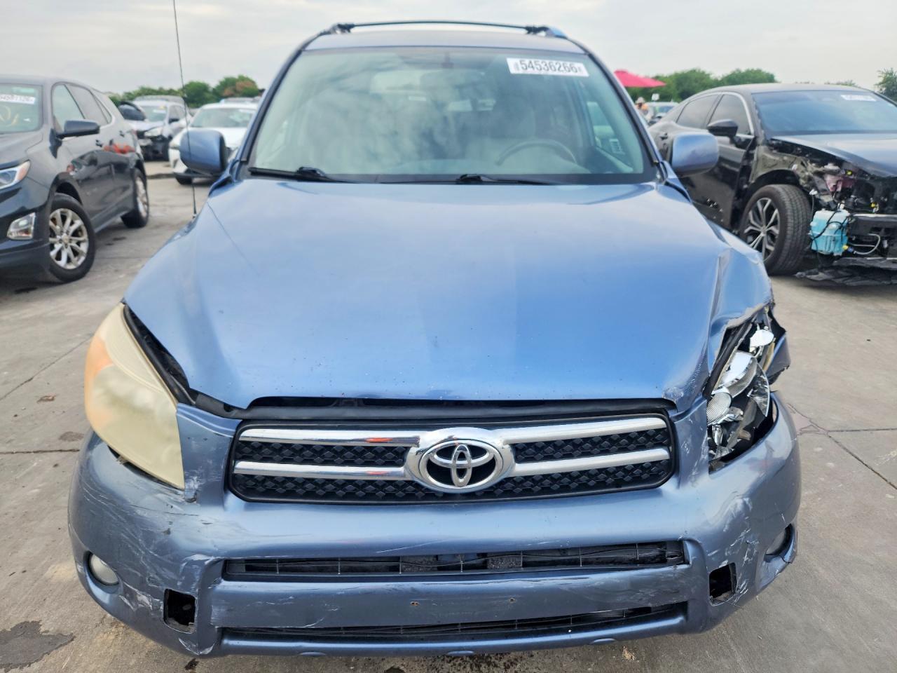 Toyota RAV4 Limited