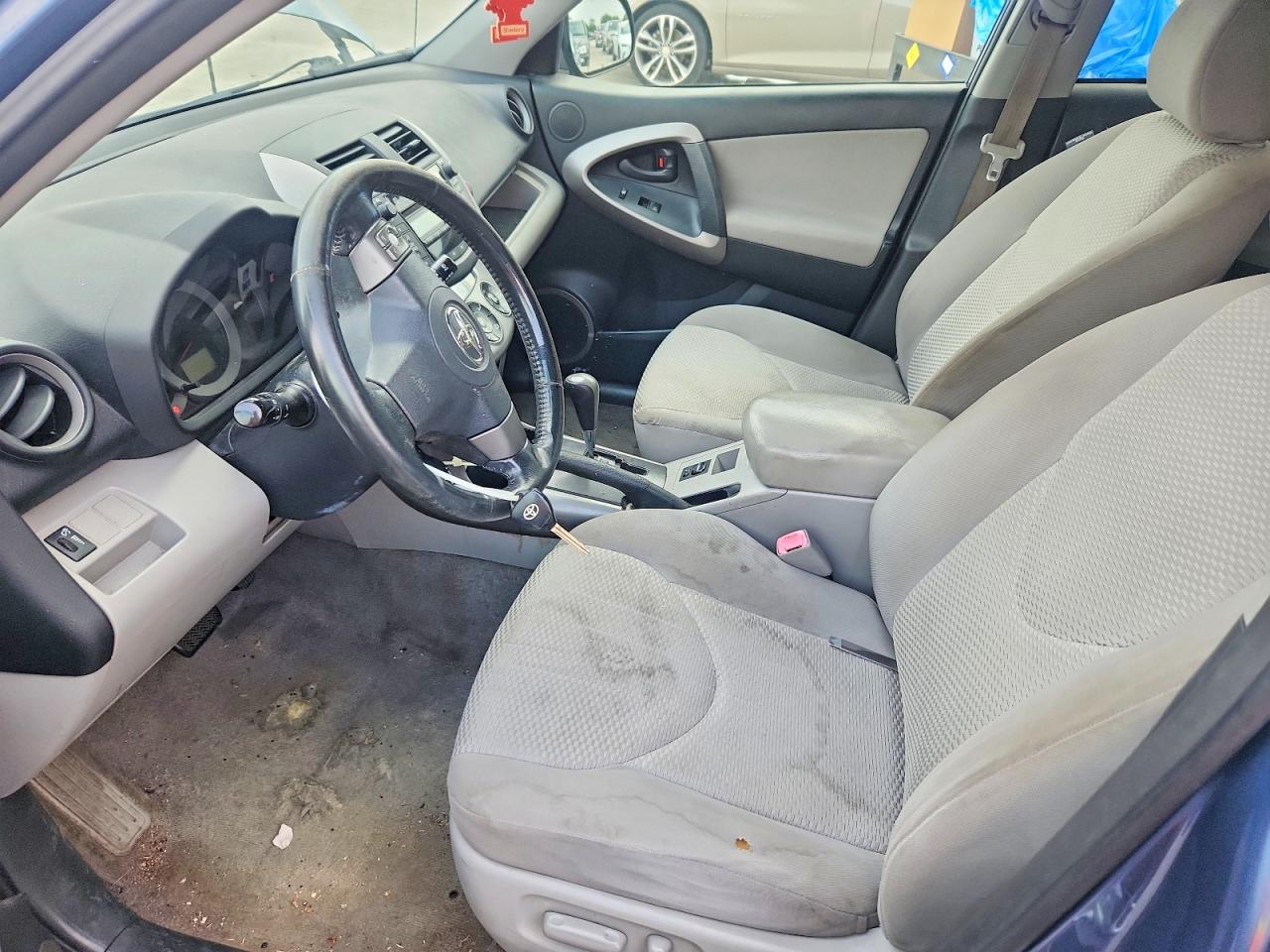 Toyota RAV4 Limited