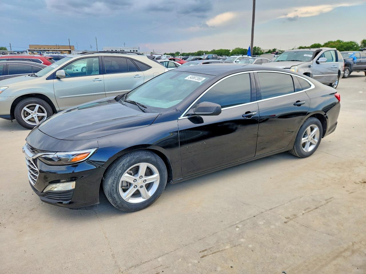 Salvage Chevrolet Malibu Image