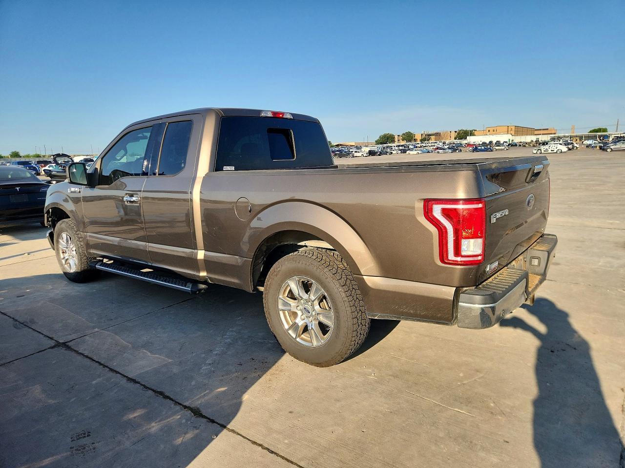 Ford F-150 Super Cab