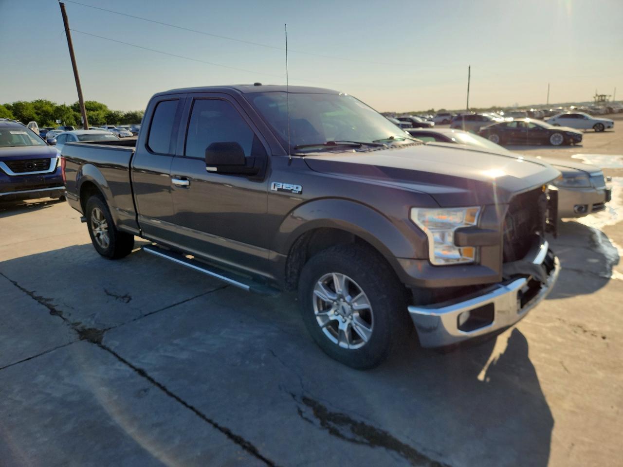 Ford F-150 Super Cab