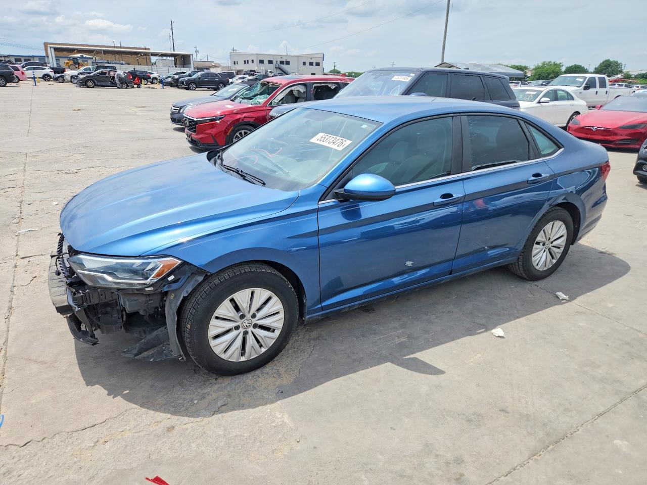 Salvage Volkswagen Jetta Image
