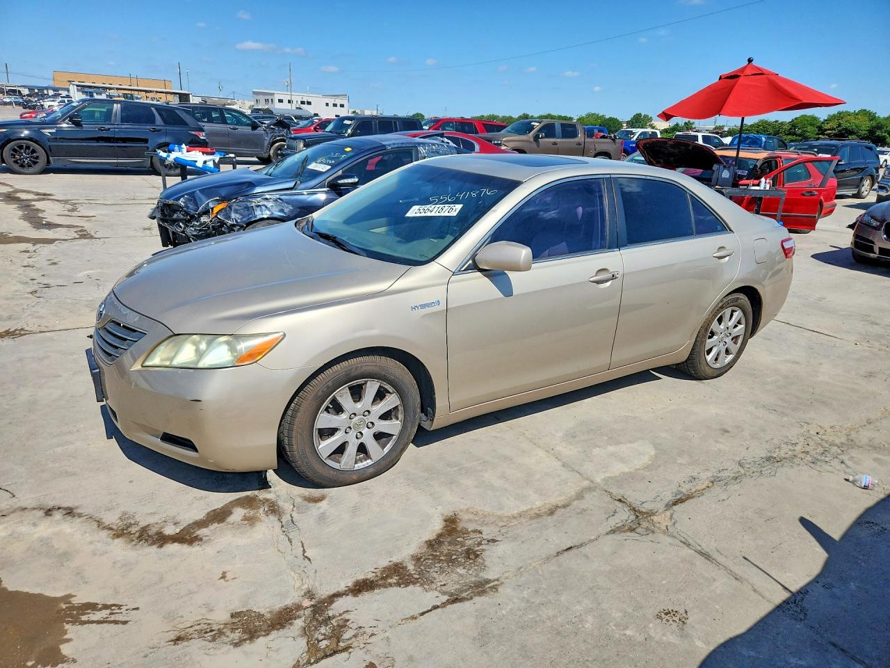 Salvage Toyota Camry Image