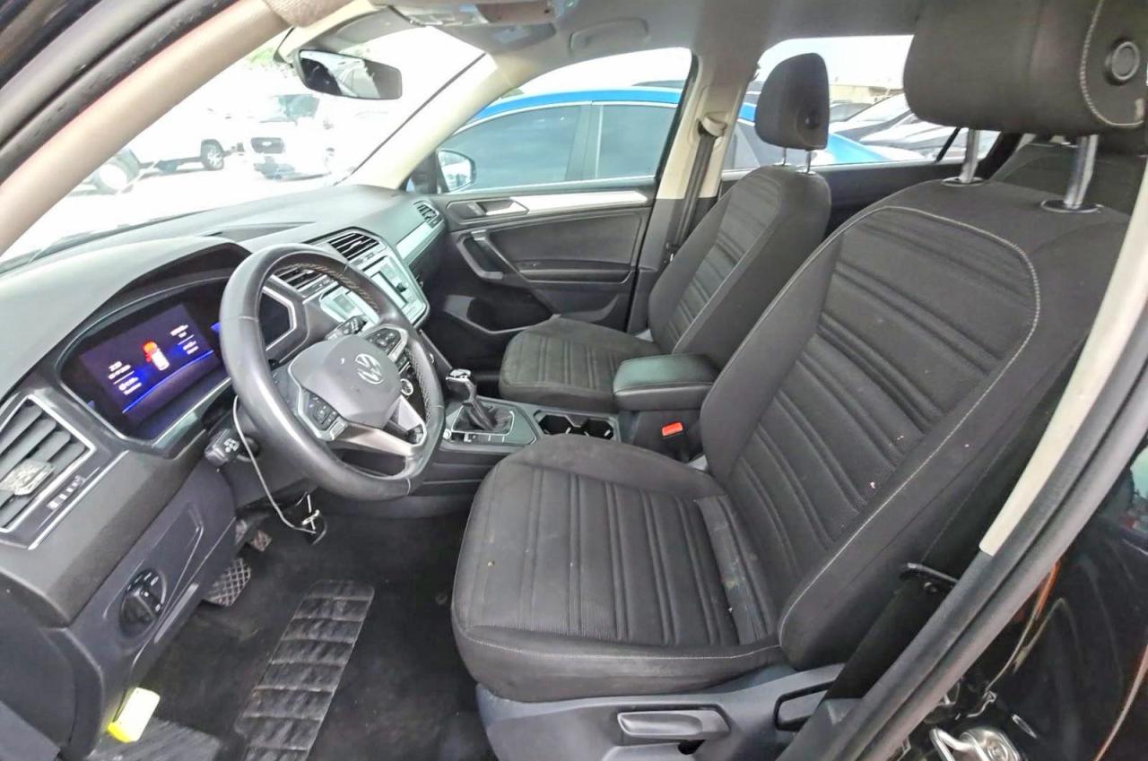 Volkswagen Tiguan S