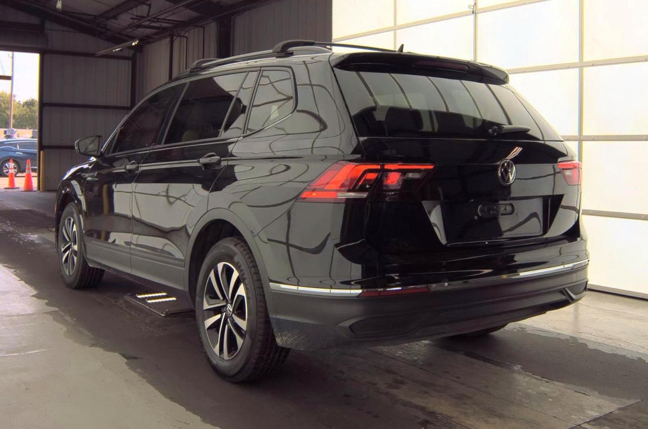 Volkswagen Tiguan S