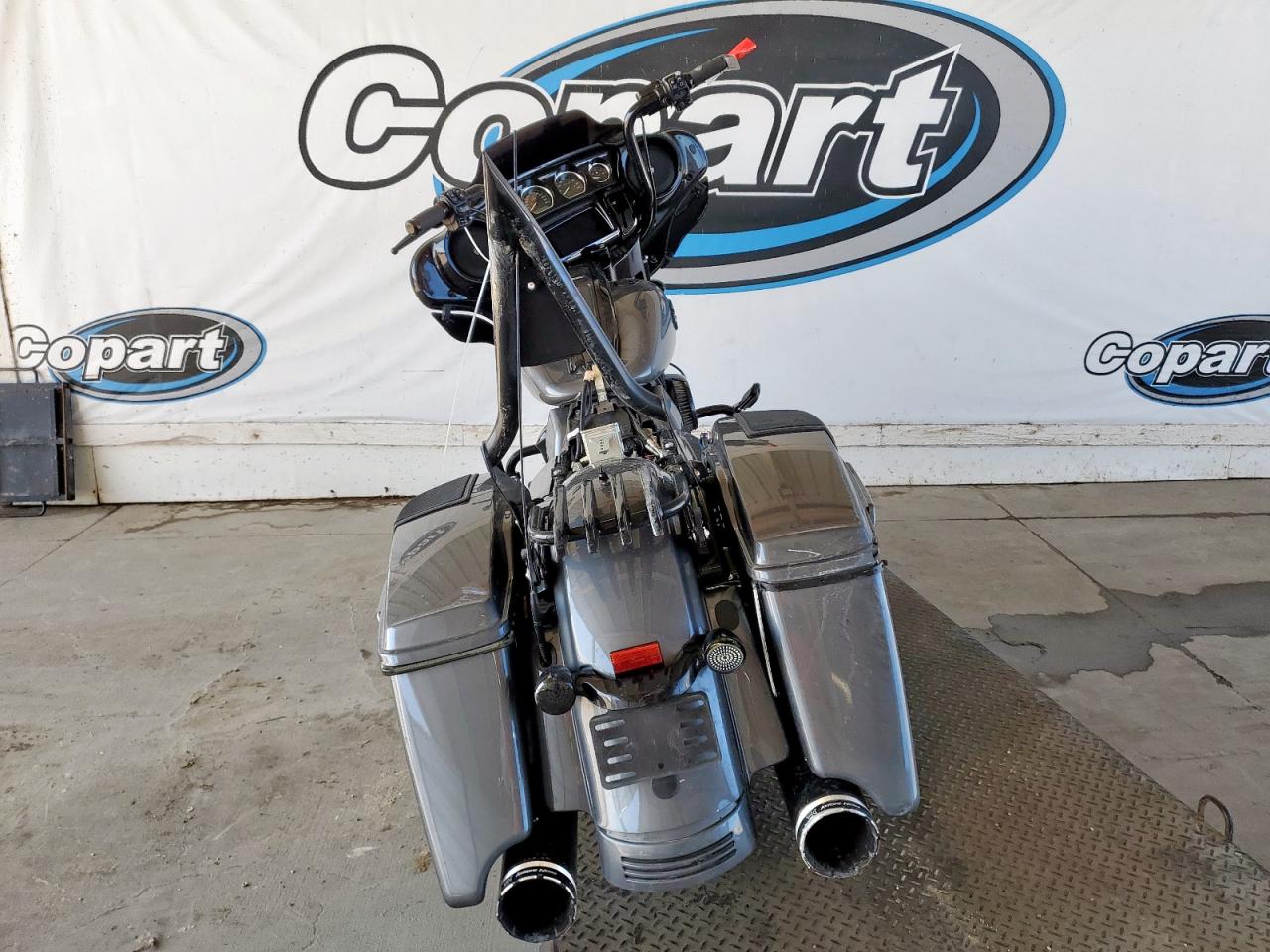 Harley-Davidson Fl