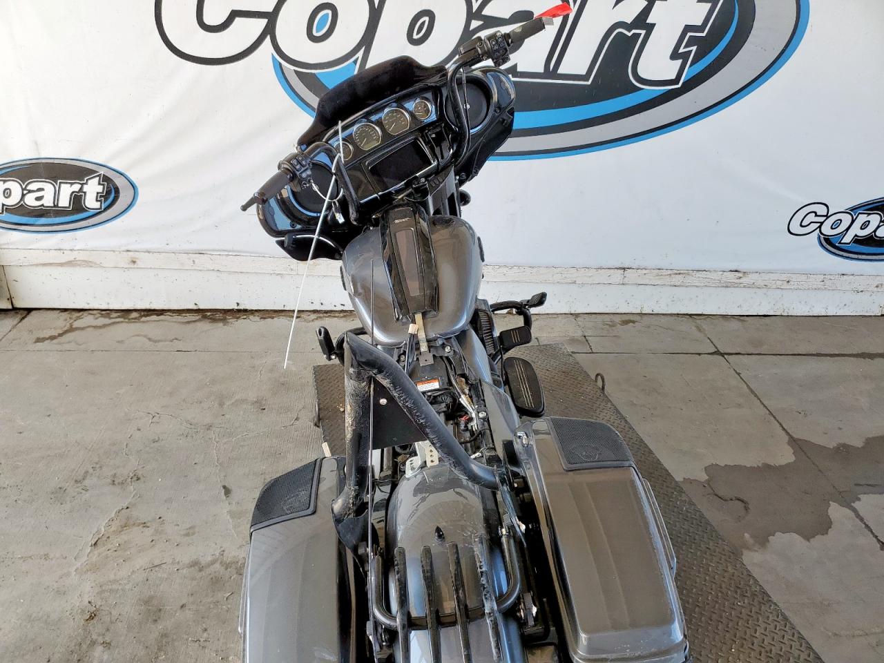 Harley-Davidson Fl