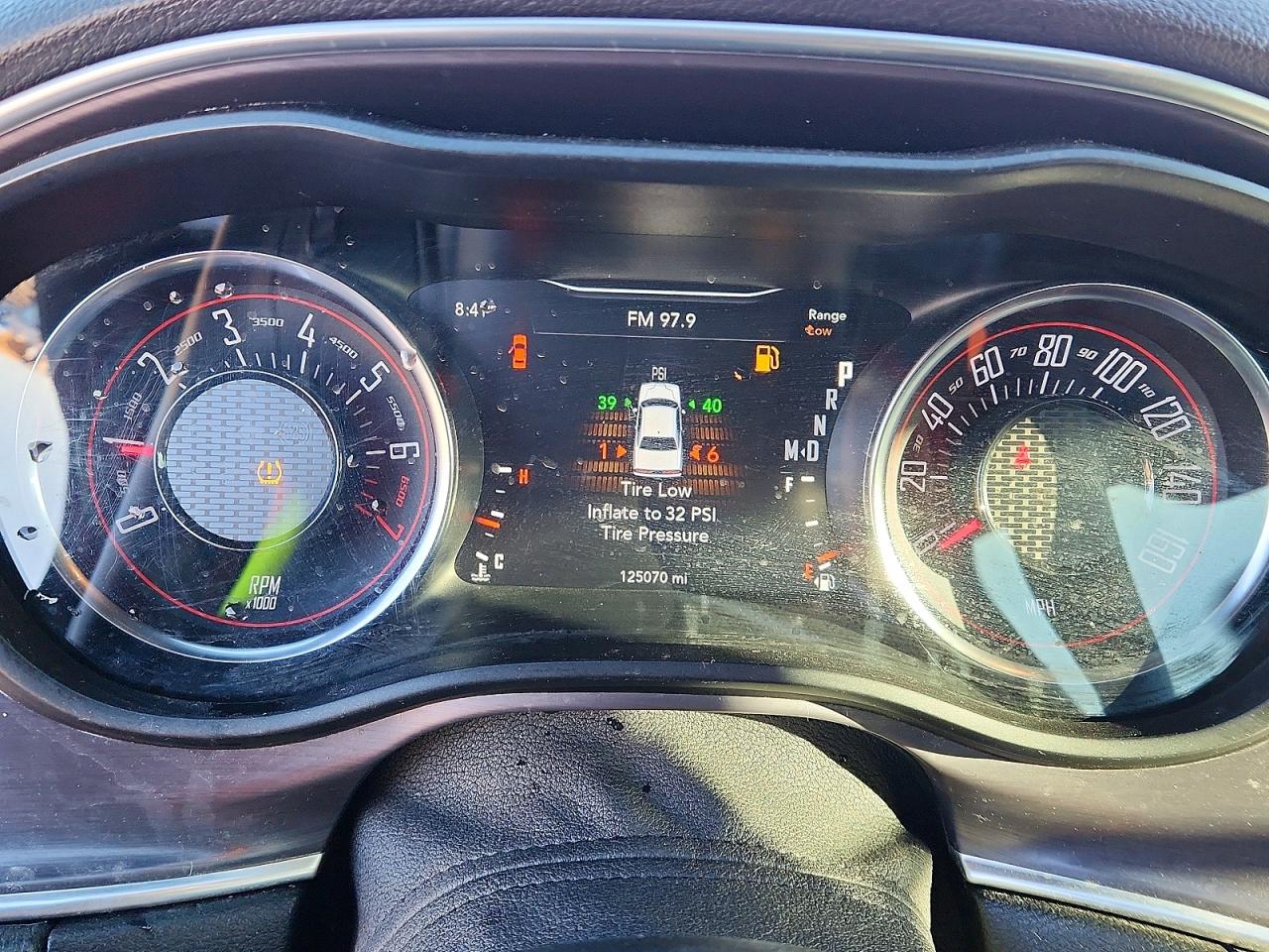 Dodge Challenger Sxt