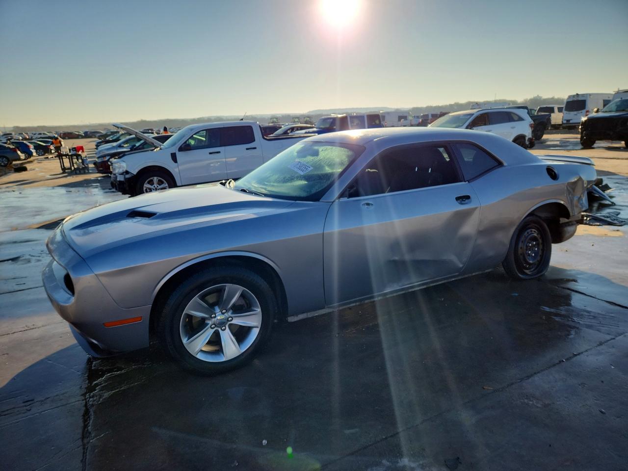 Salvage Dodge Challenger Image