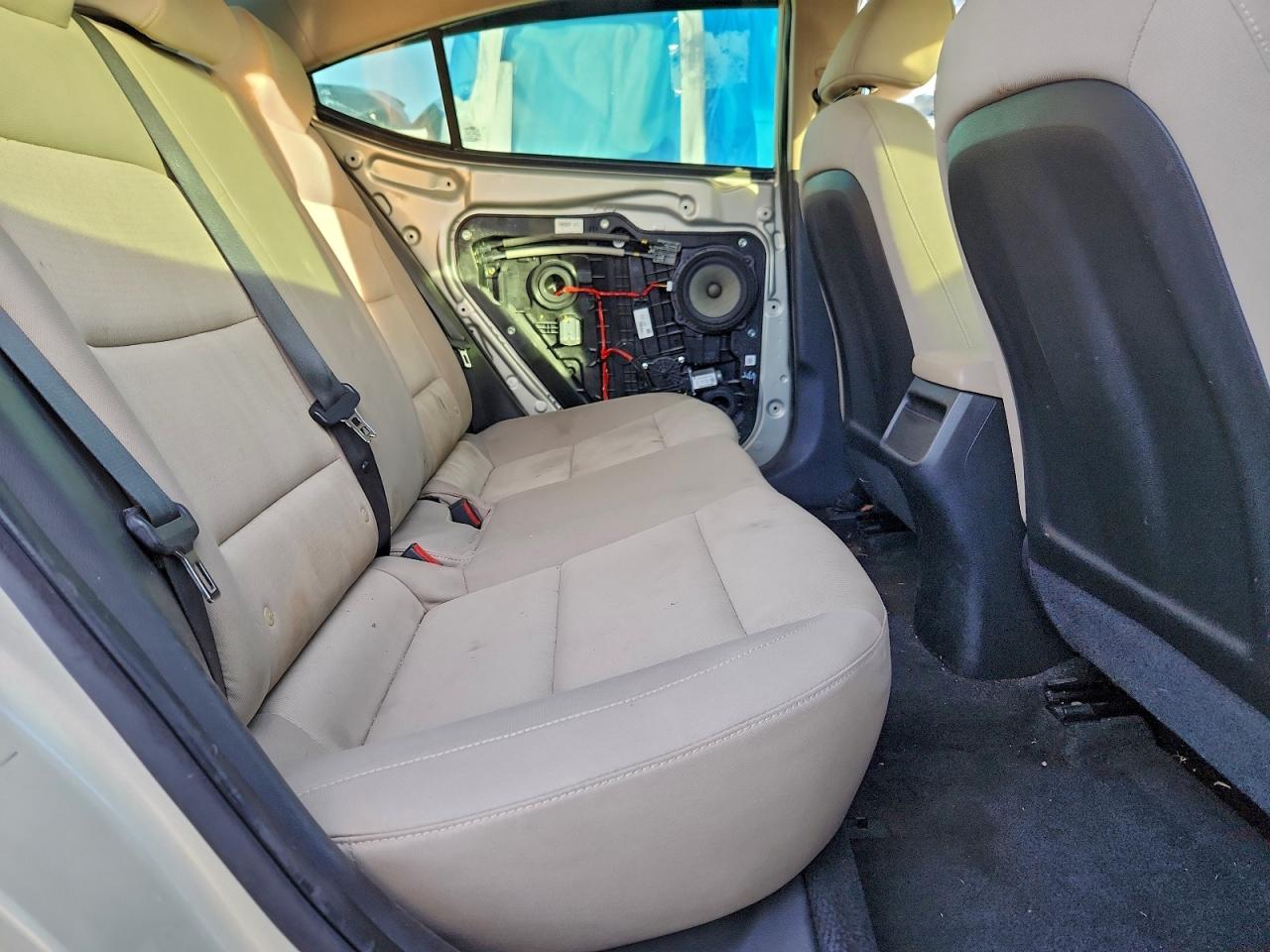 Hyundai ELANTRA Se