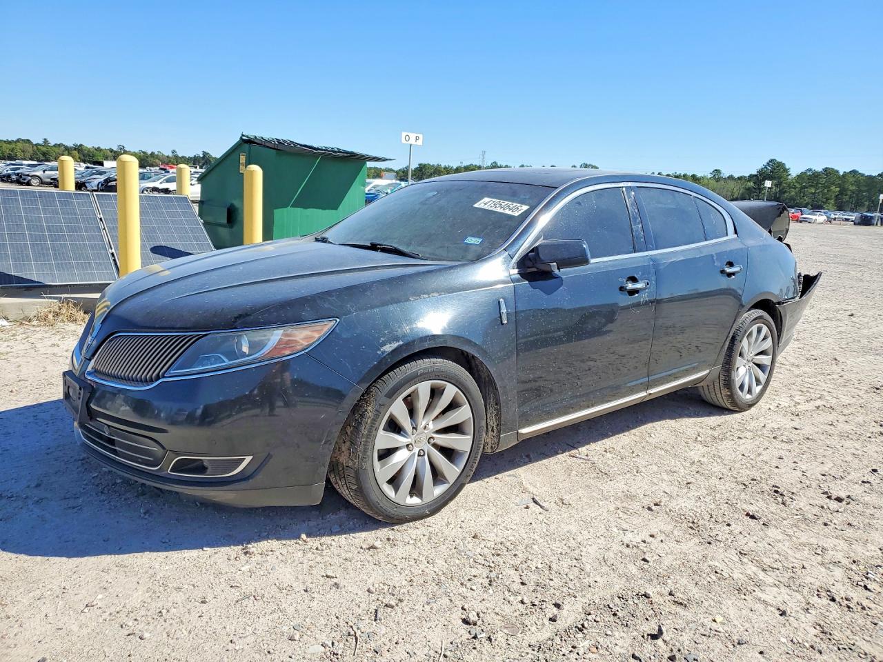 Salvage Lincoln MKS Image