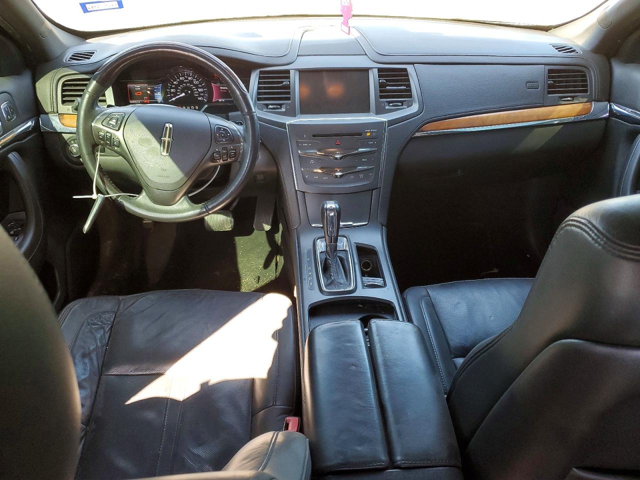 Lincoln MKS