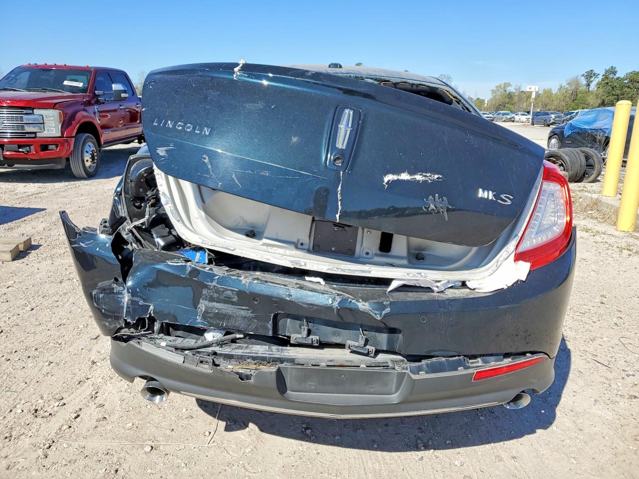Lincoln MKS