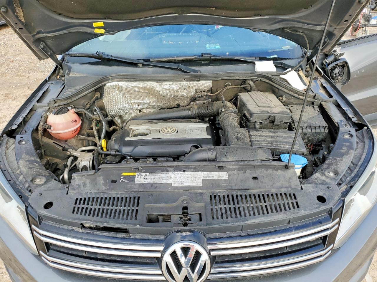 Volkswagen Tiguan S
