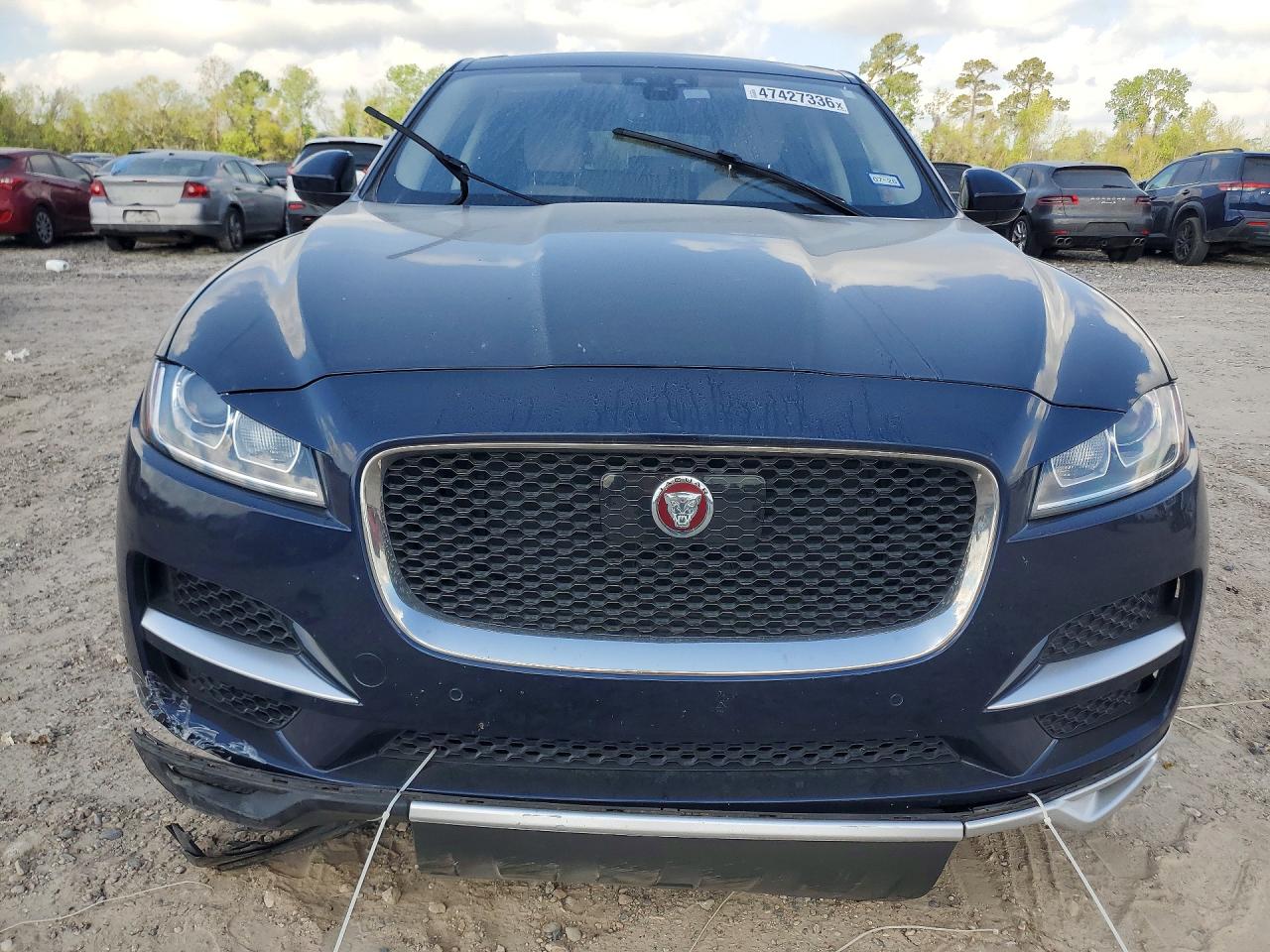 Jaguar F-PACE Premium