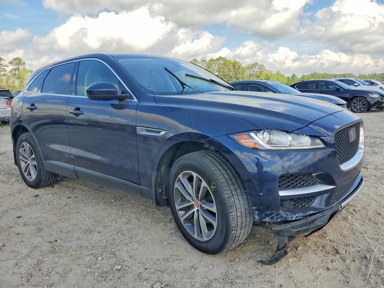 Jaguar F-PACE Premium