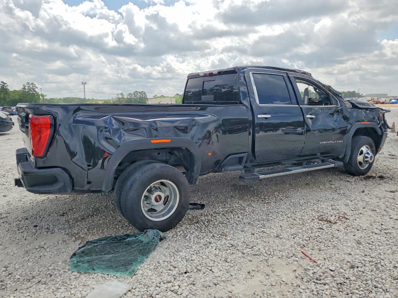 GMC Sierra K3500 Denali