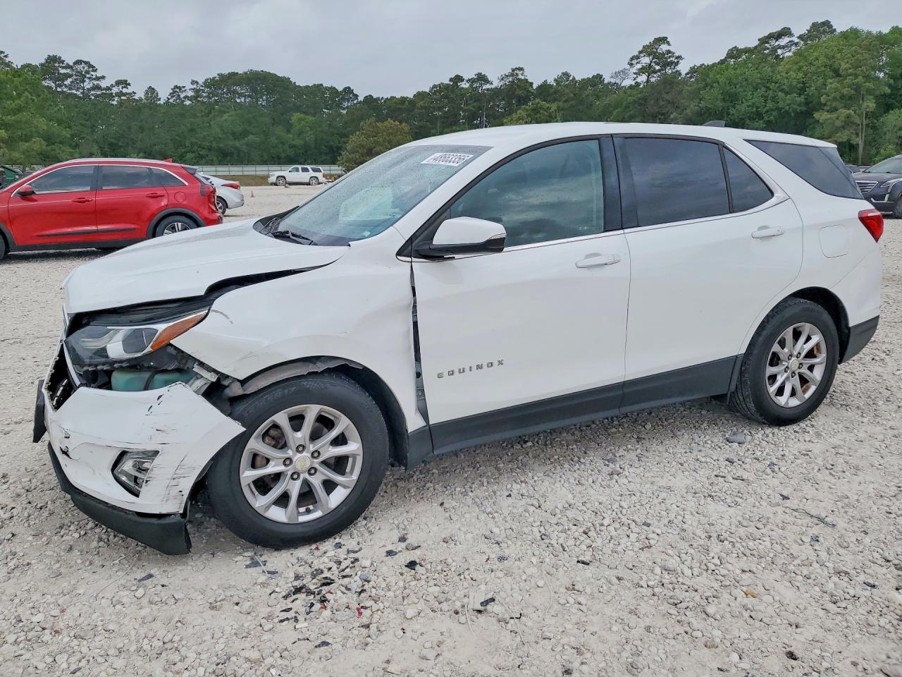 Salvage Chevrolet Equinox Image