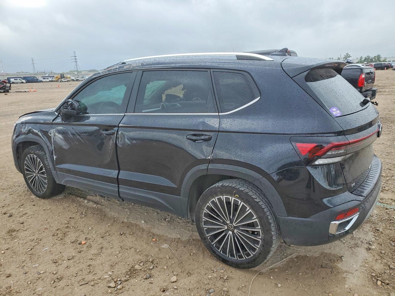 Volkswagen Taos Se