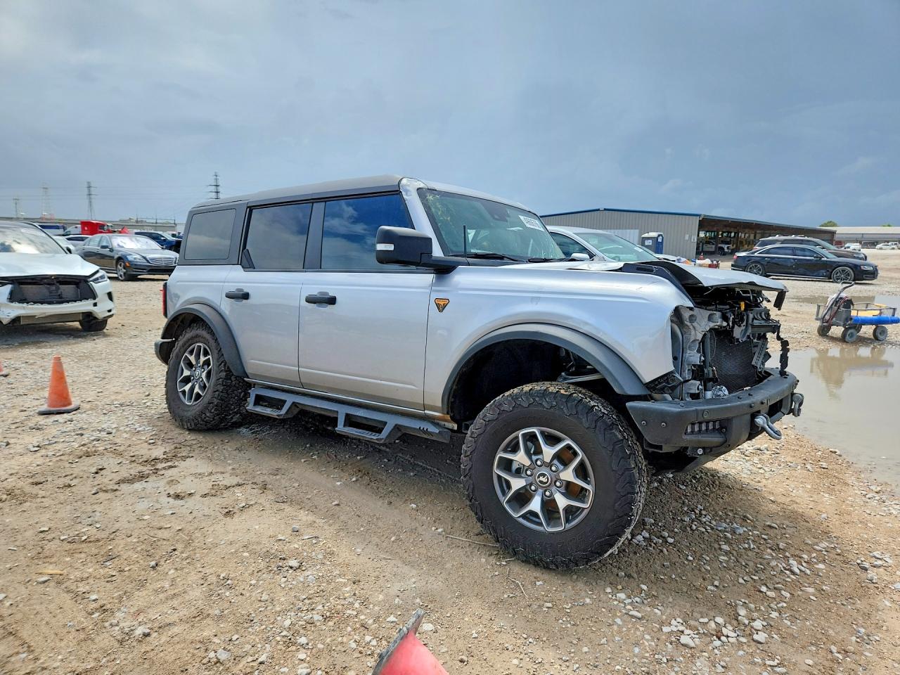 Ford Bronco Base