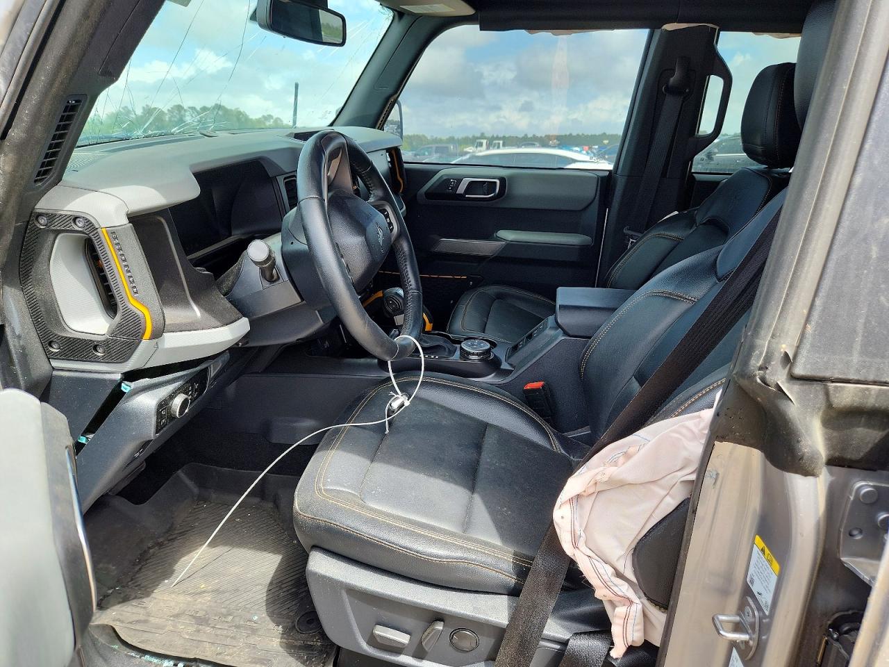 Ford Bronco Base