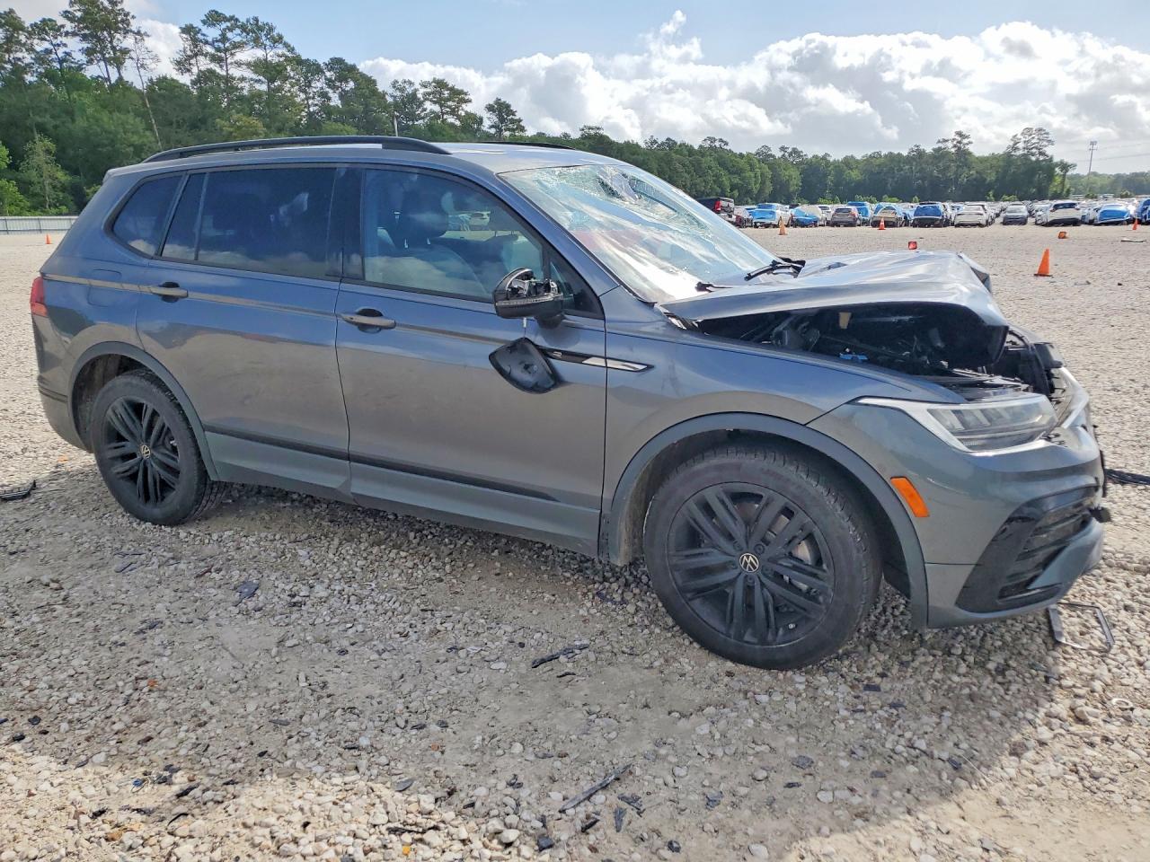Volkswagen Tiguan Se R-line Black