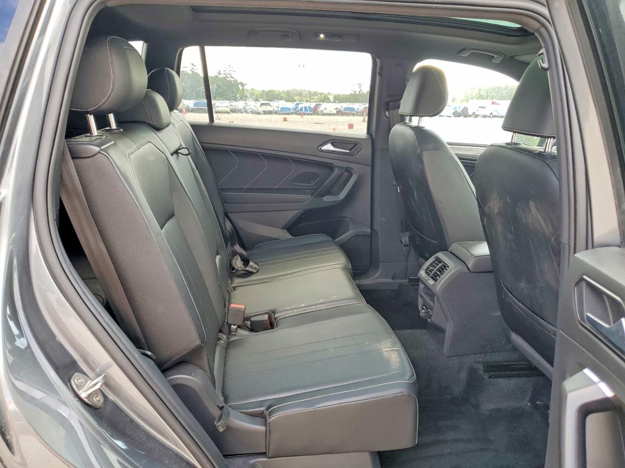 Volkswagen Tiguan Se R-line Black