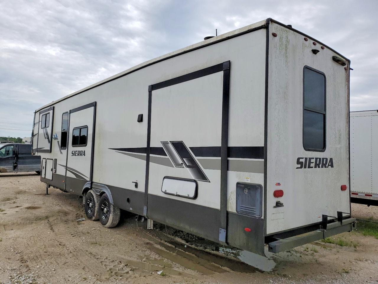 Sierra Recreation