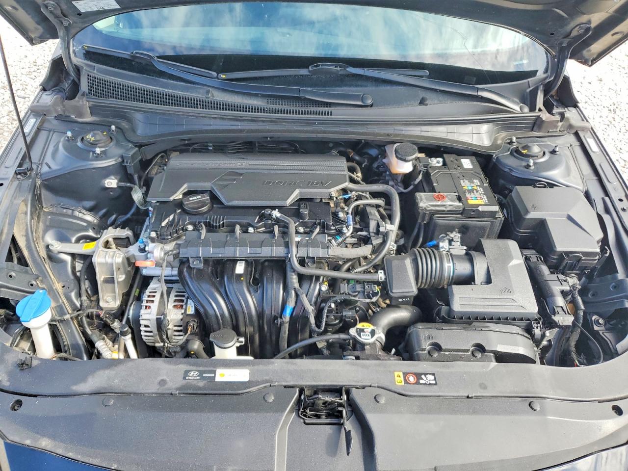 Hyundai ELANTRA Sel