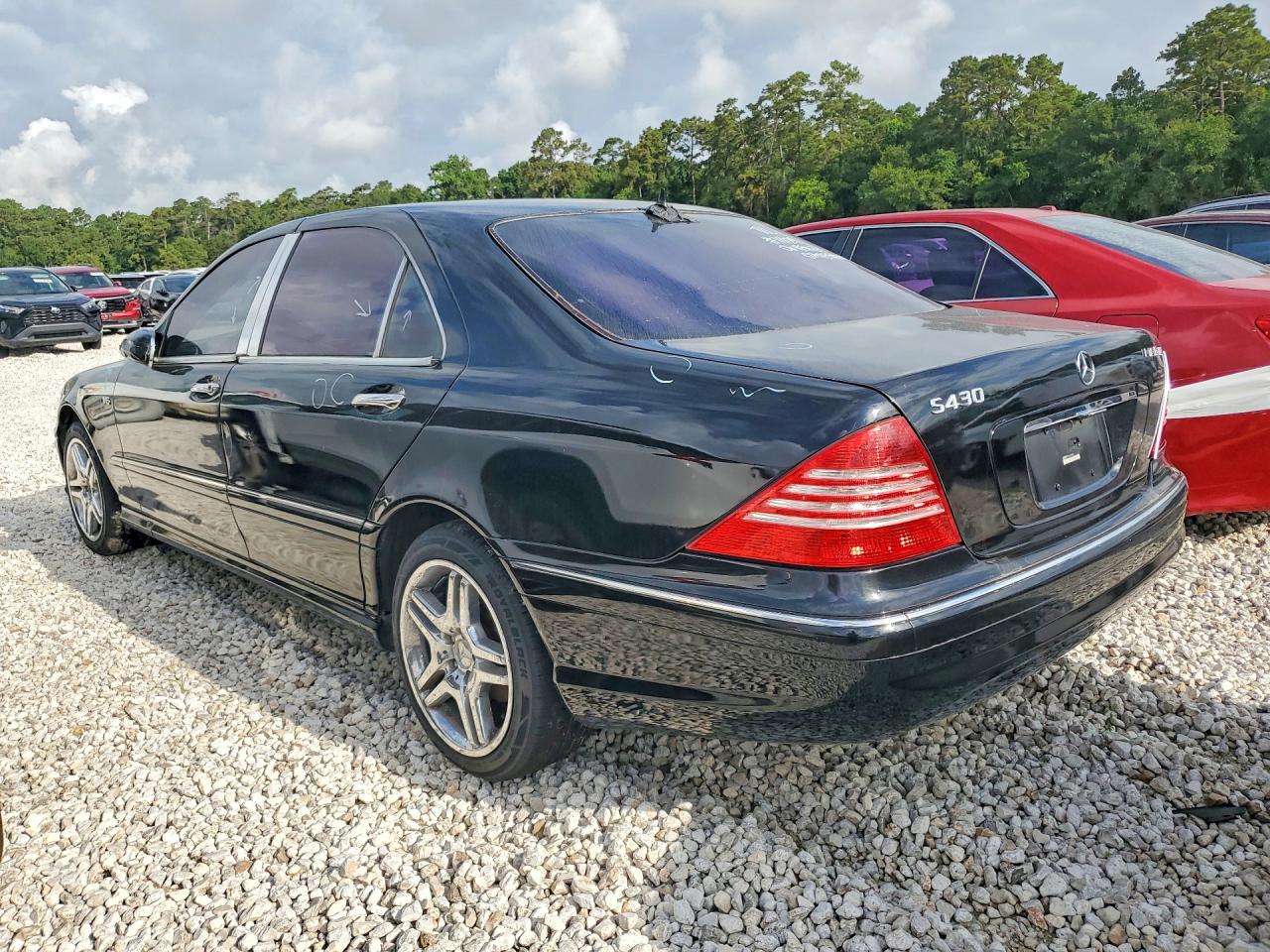 Mercedes-Benz S-Class 430