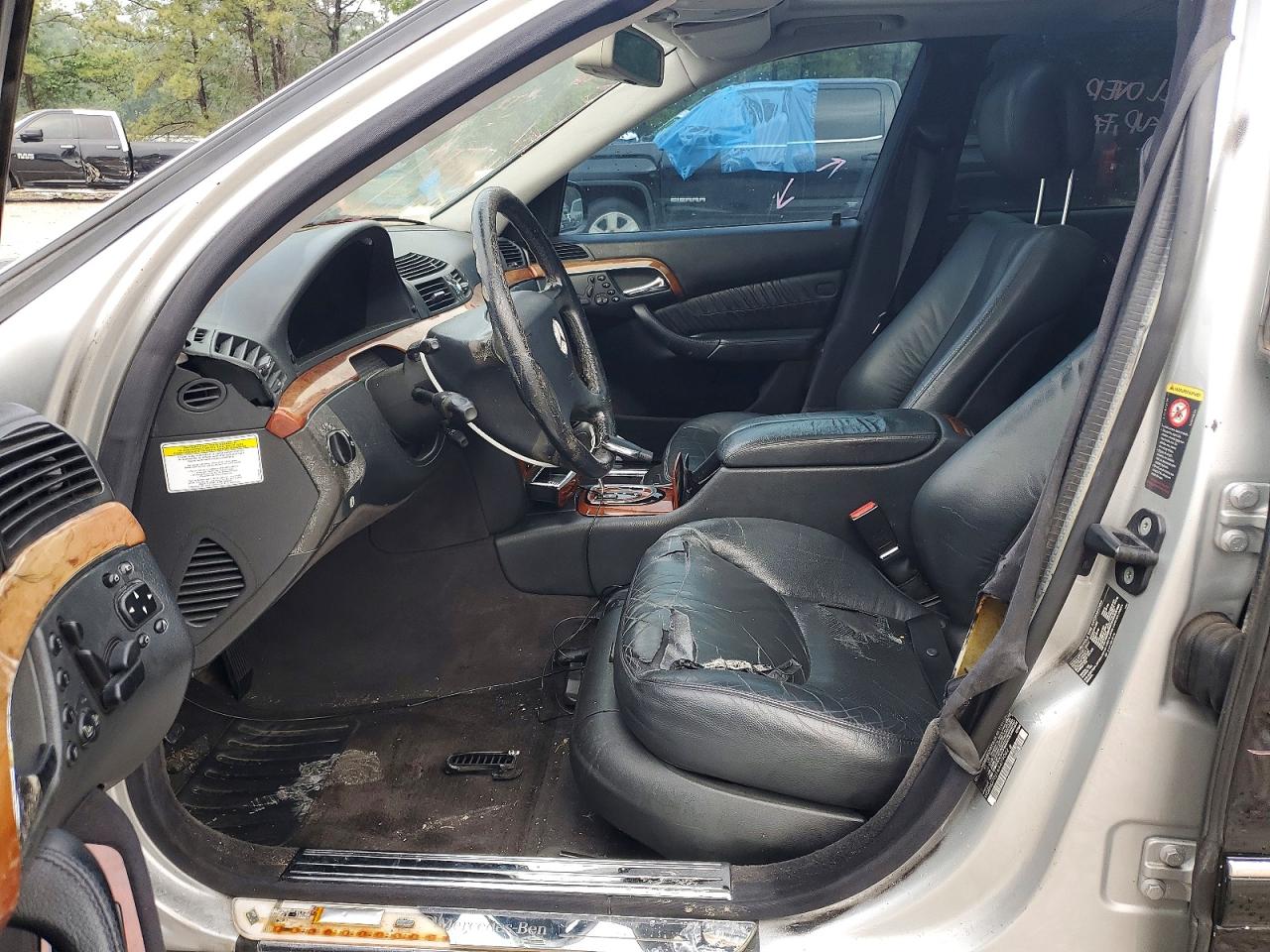 Mercedes-Benz S-Class 430