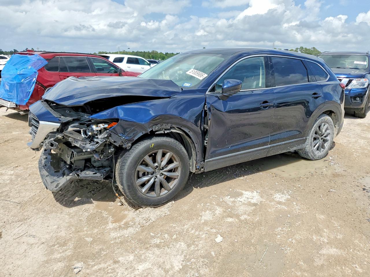 Salvage Mazda Cx Image