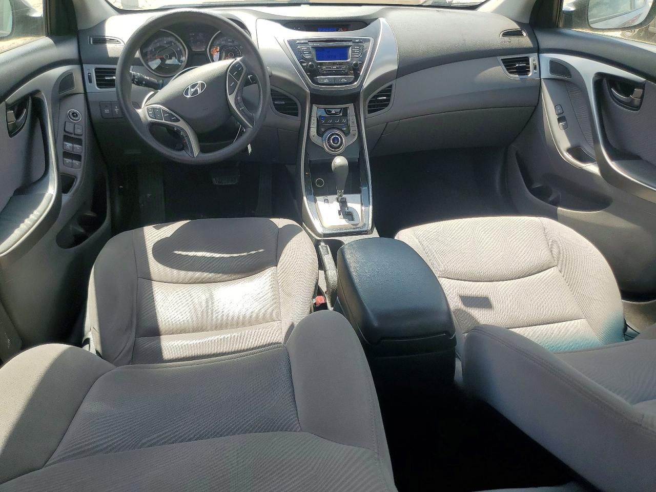 Hyundai ELANTRA Gls