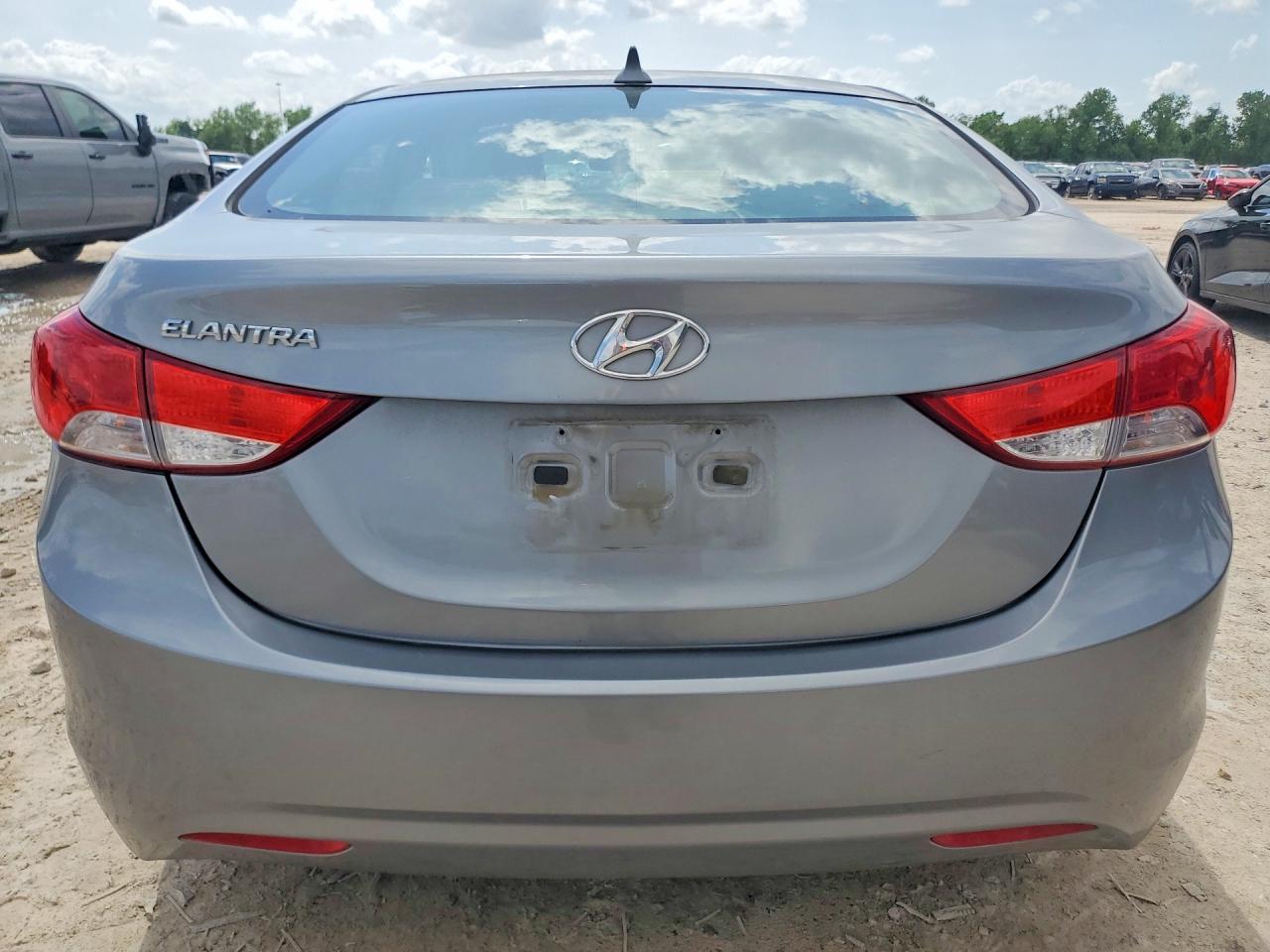 Hyundai ELANTRA Gls